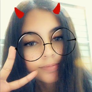 Meet your Posher, Ludwika